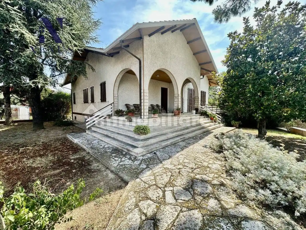 Casa indipendente in vendita a Terre Roveresche