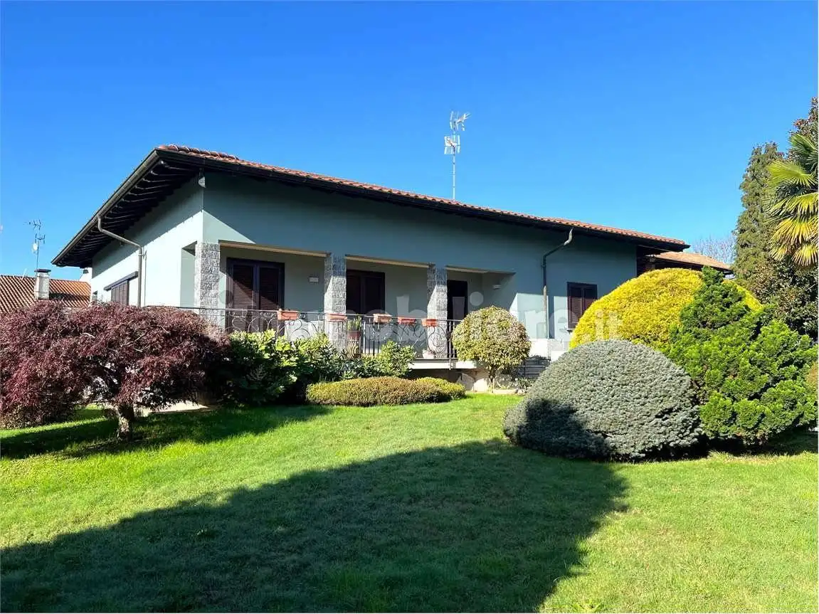 Villa unifamiliare via Martini Scolari, 38, Cavallirio - foto 3