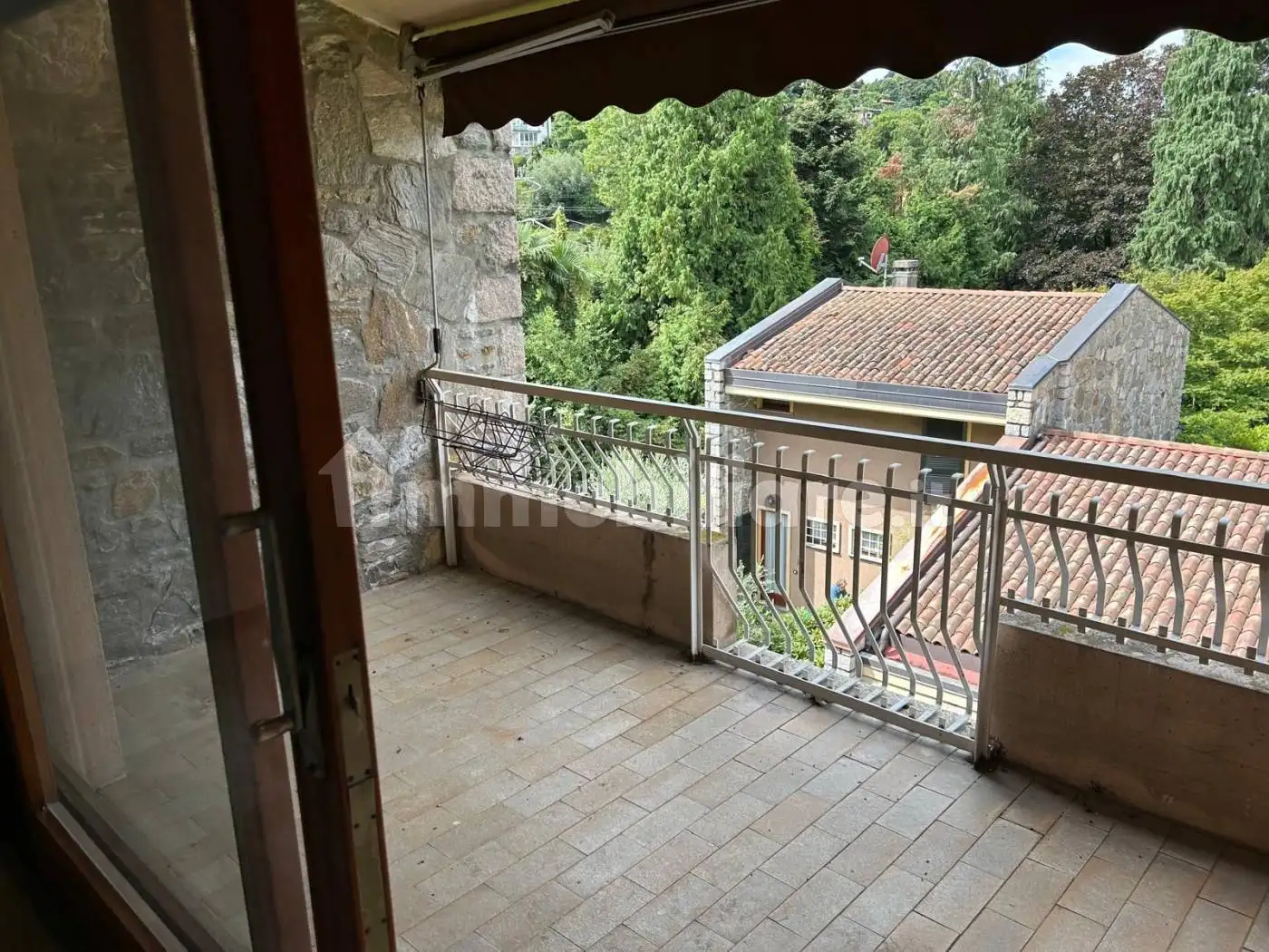 Appartamento in vendita a Porto Valtravaglia