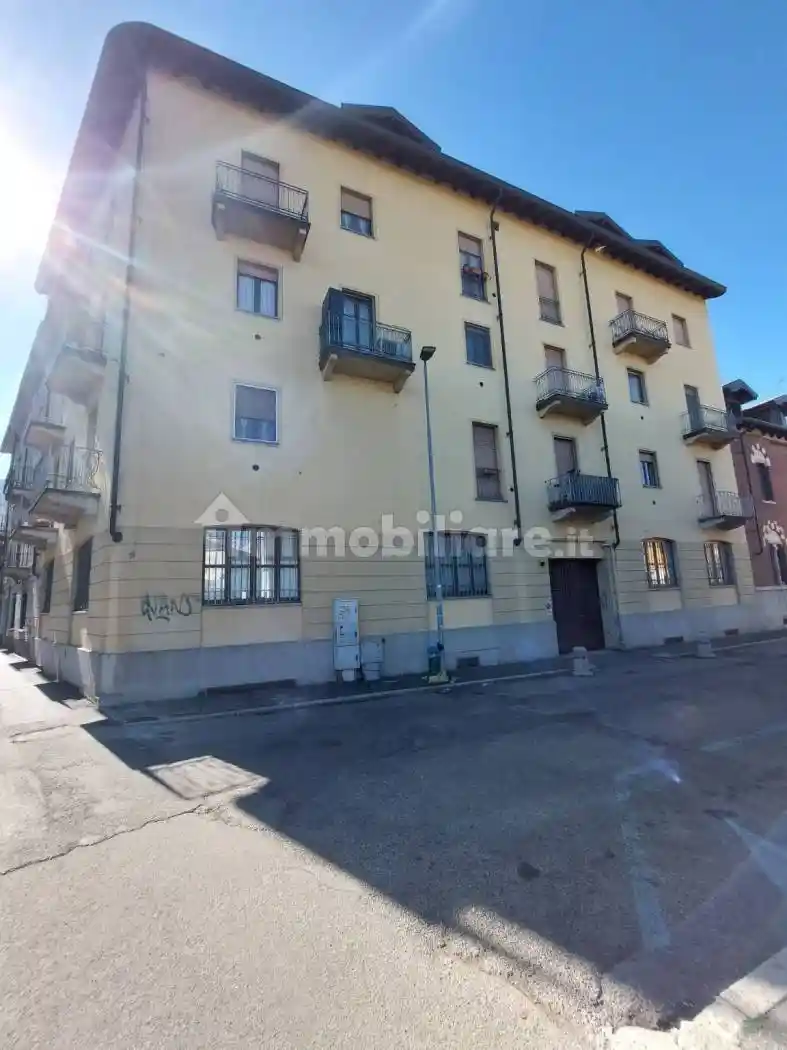 Appartamento in vendita a Novara