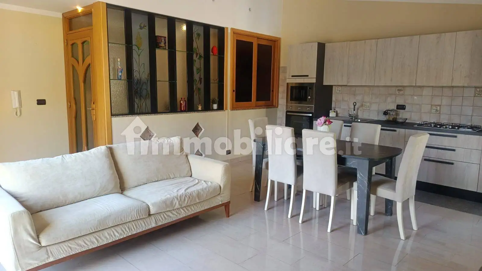 Casa indipendente in vendita a Gualtieri Sicaminò