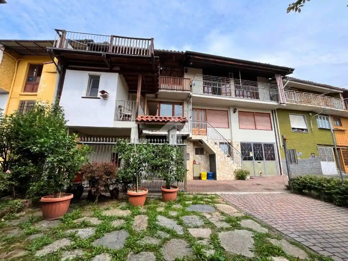 Casa indipendente in vendita a Castellamonte