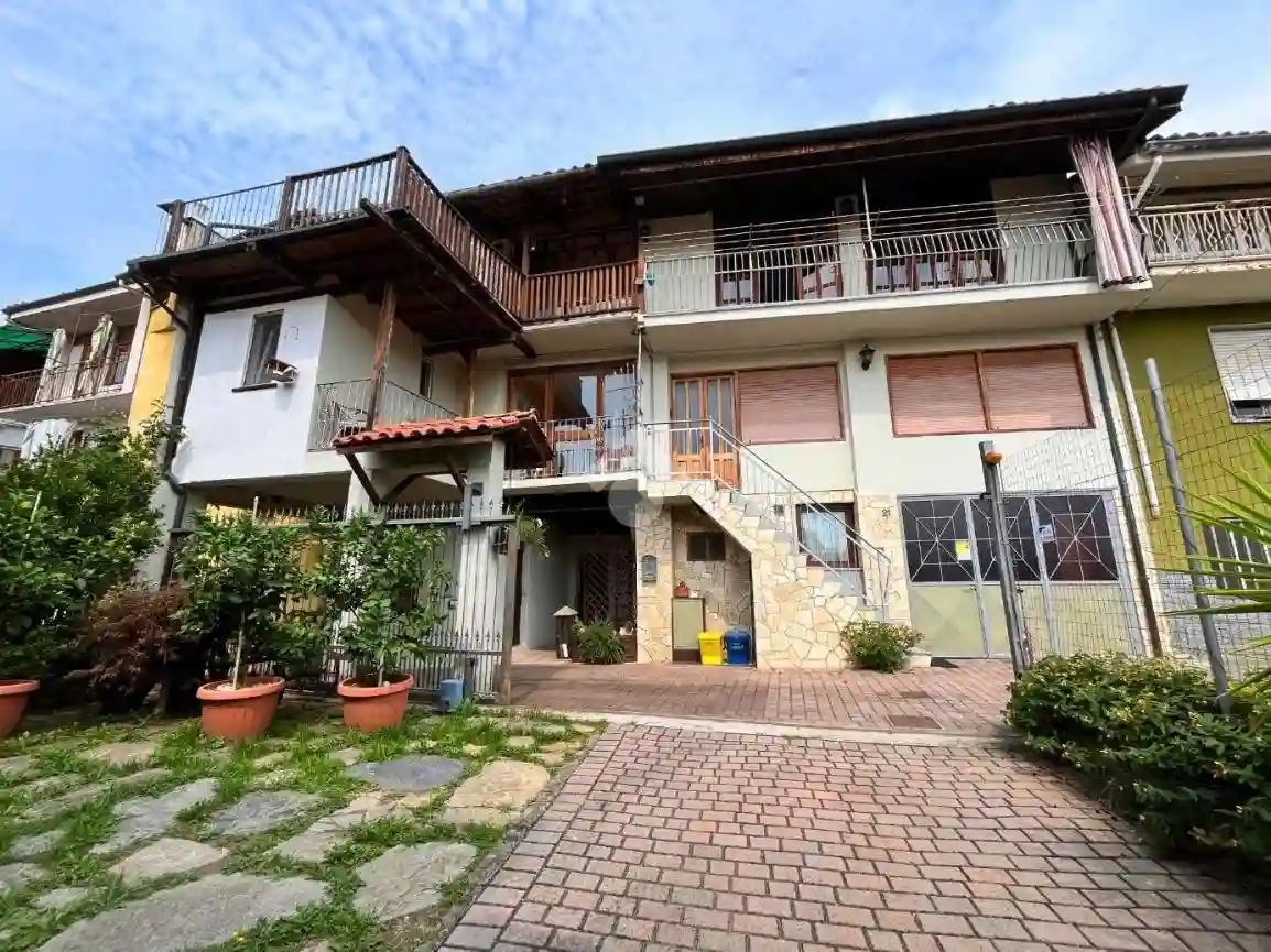 Casa indipendente - foto 2