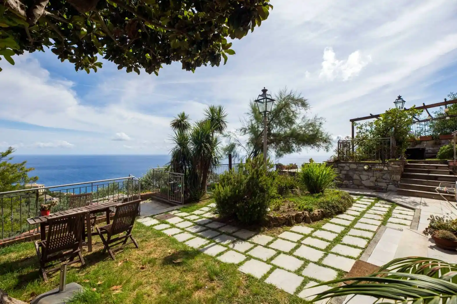 Appartamento in vendita a Pieve Ligure