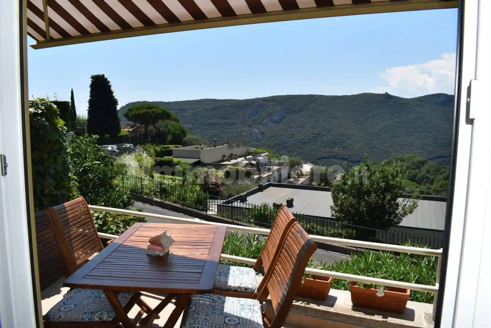 Appartamento in vendita a Finale Ligure