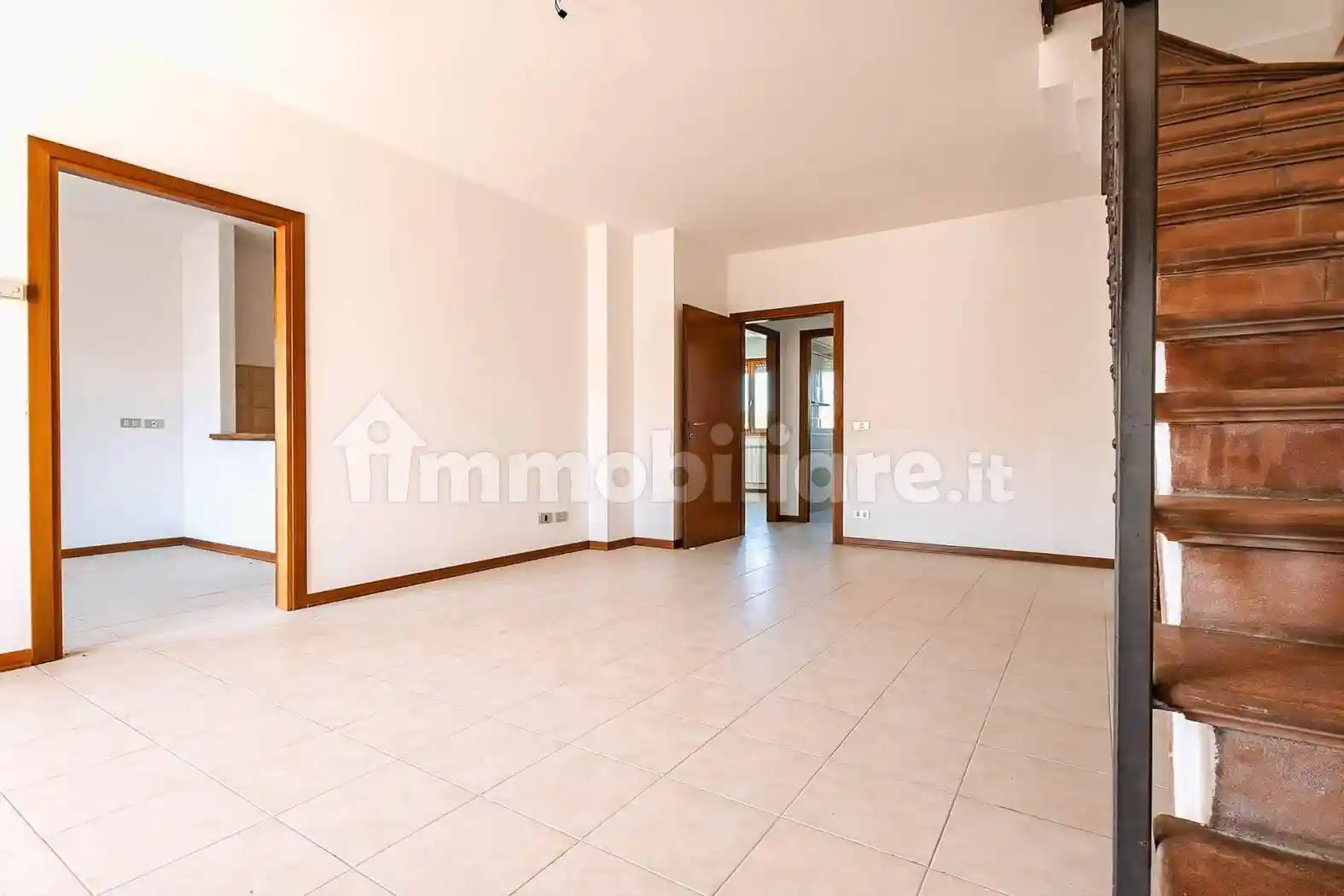 Quadrilocale buono stato, su più livelli, Isola d'Arbia, Siena - foto 4