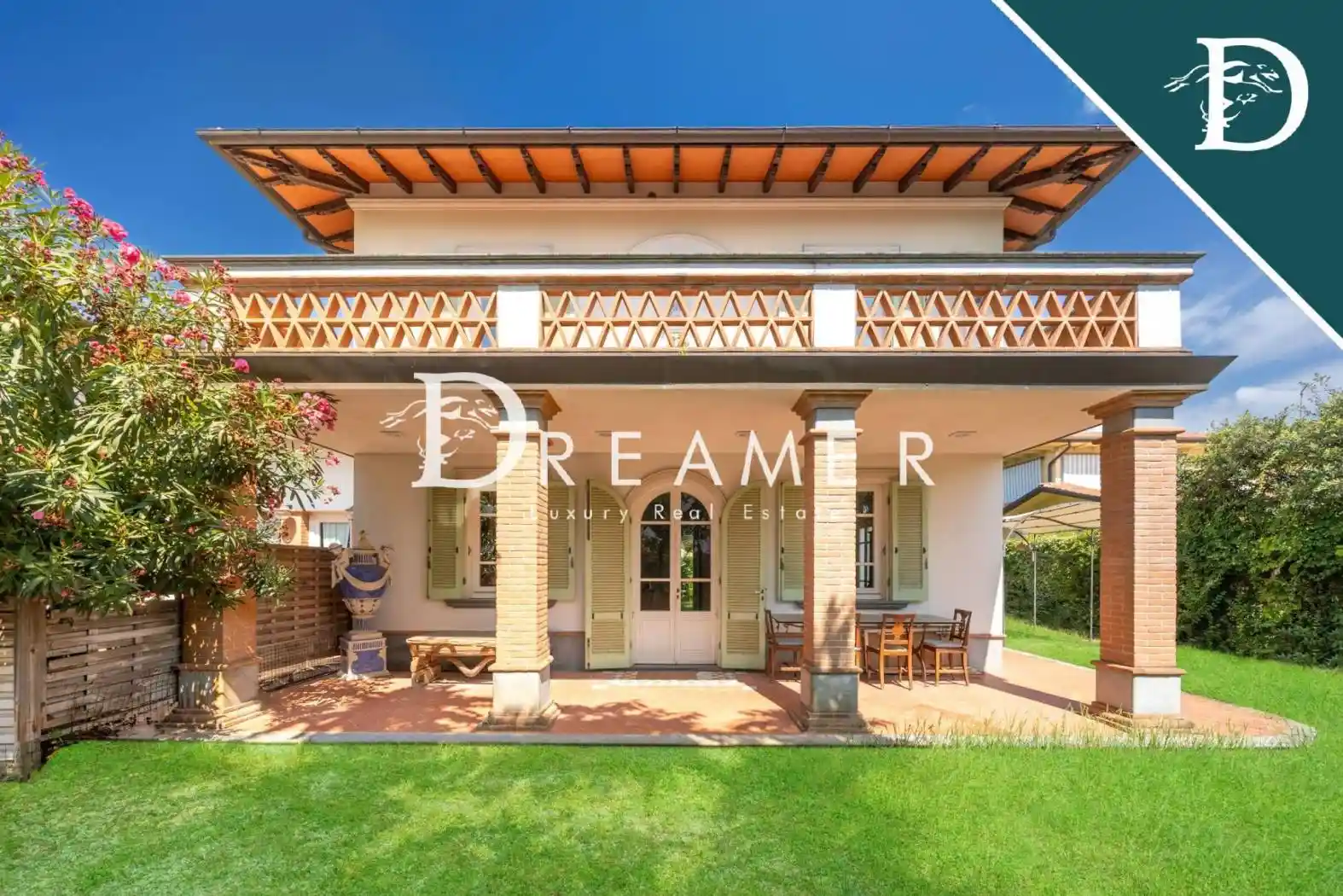 Villa in vendita a Forte dei Marmi