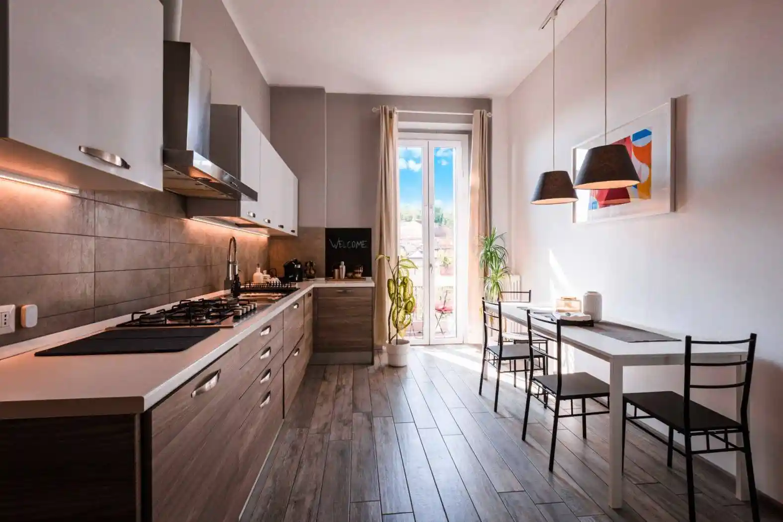 Trilocale ottimo stato, secondo piano, Navigli - Darsena, Milano - foto 3