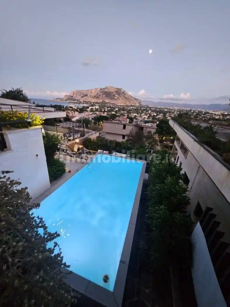 Villa in affitto a Palermo