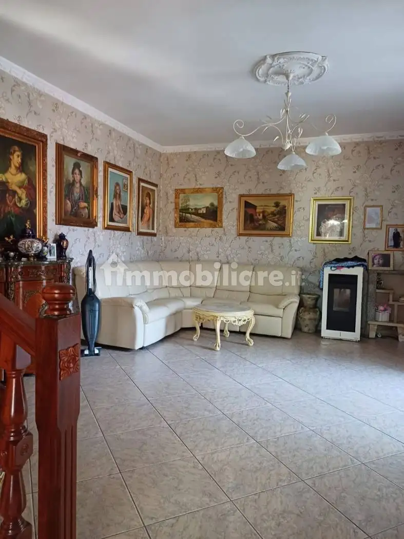 Villa unifamiliare viale Fiume Esino 4, Bagnara Destra Volturno, Castel Volturno - foto 5