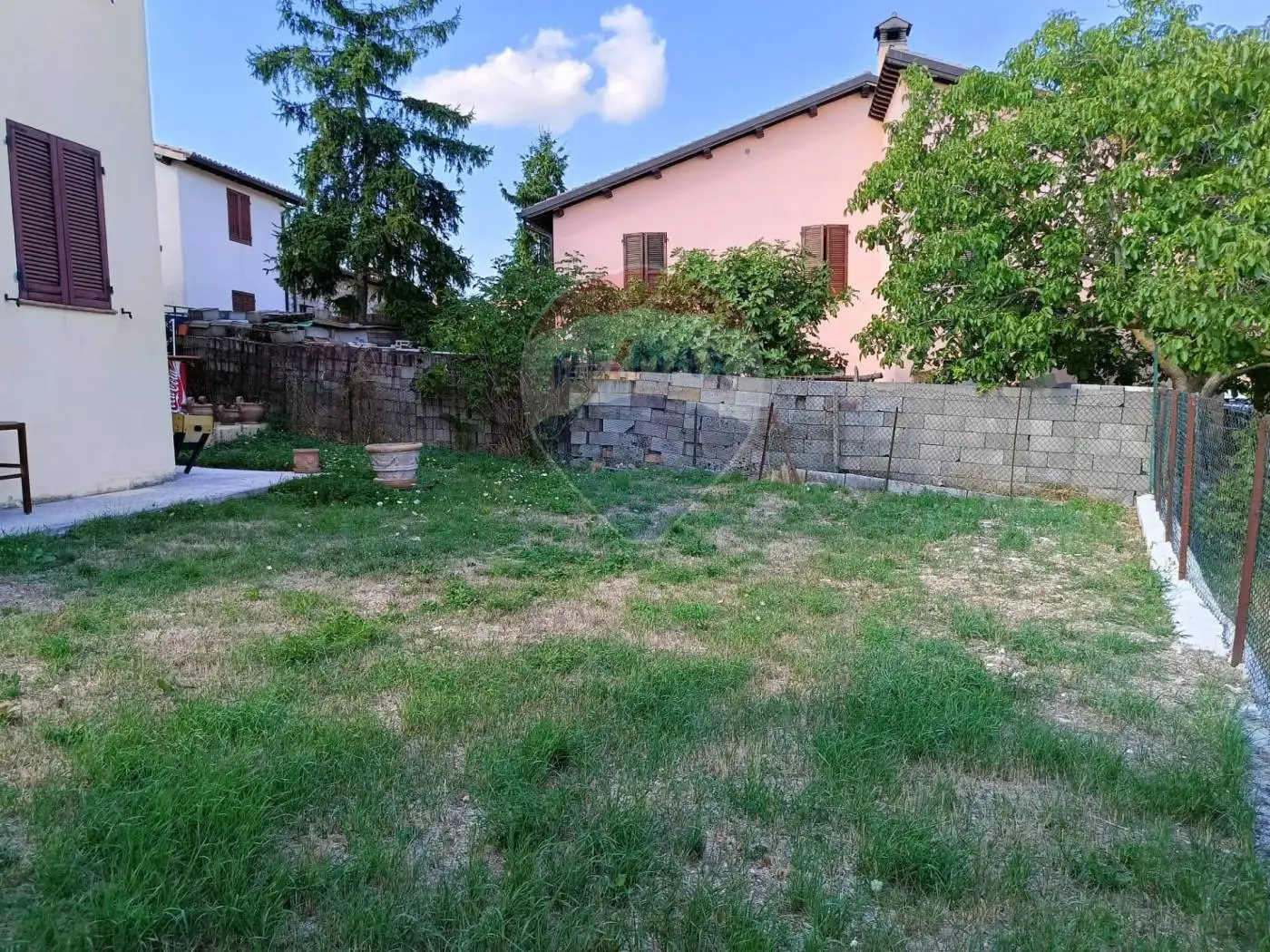 Casa indipendente in vendita a Foligno