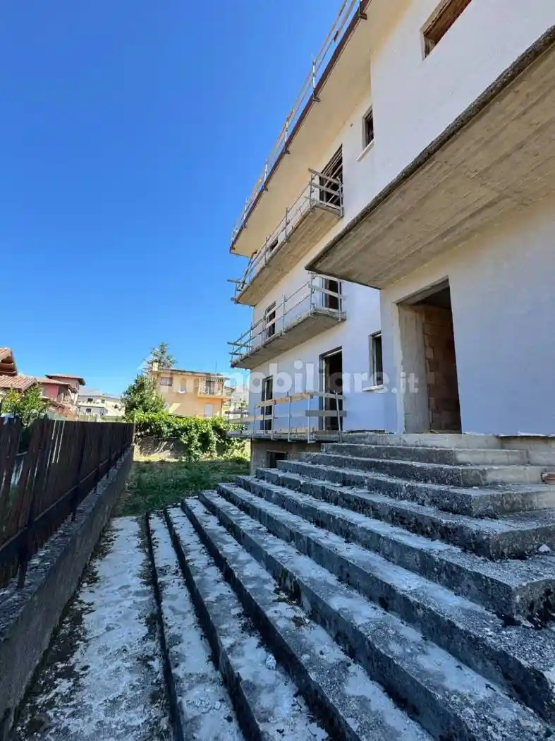 Appartamento via Michelangelo Buonarroti, Centro, Avezzano - foto 2