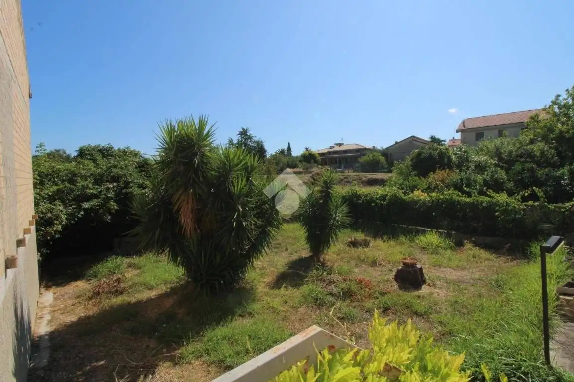 Casa indipendente in vendita a San Vito Chietino