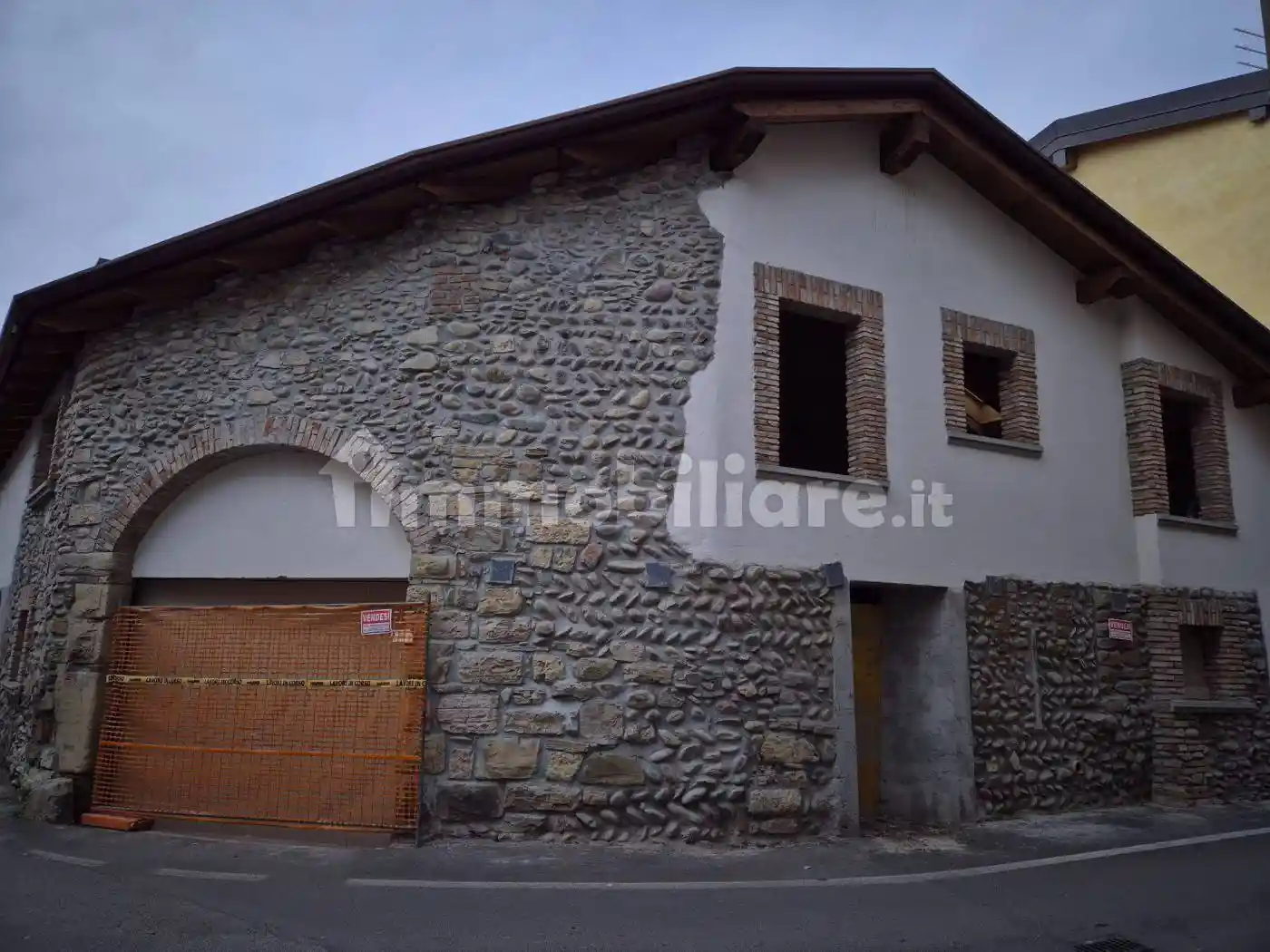 Casa indipendente in vendita a Scanzorosciate