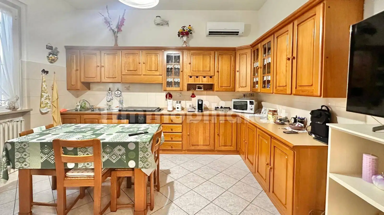 Casa indipendente in vendita a Forlì