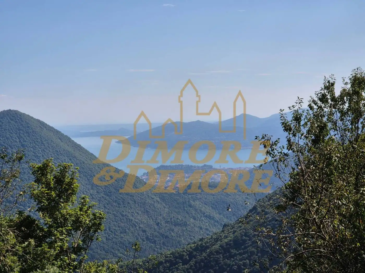 Villa in vendita a Intragna