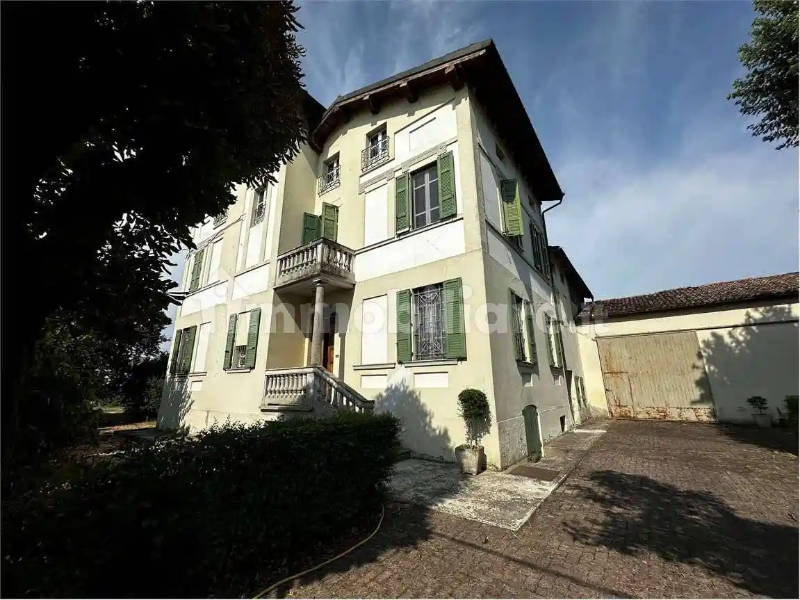 Villa in vendita a Fontanellato