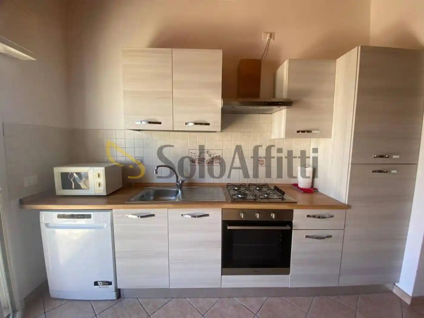 Mansarda viale Milano 96, Abissinia, Riccione - foto 4