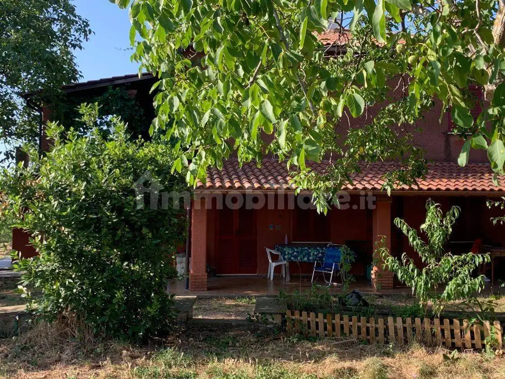 Villa in affitto a Viterbo