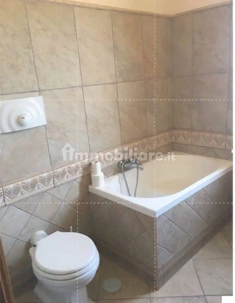 Appartamento via Salvatore Pescatori 107, Emanuele II, C. Colombo, Morelli e Silvati, Avellino - foto 5