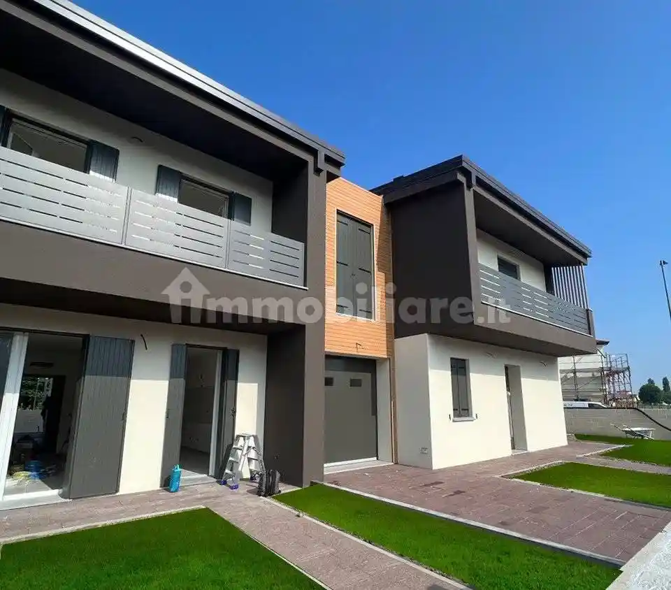 Villa plurifamiliare via Guido Droghetti 72, Pontegradella, Ferrara - foto 3