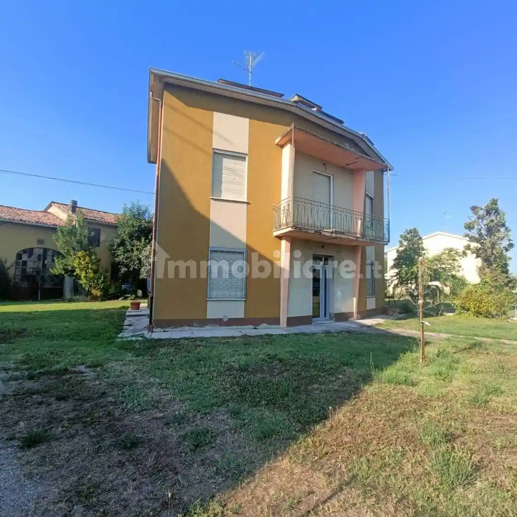 Casa indipendente in vendita a Boretto