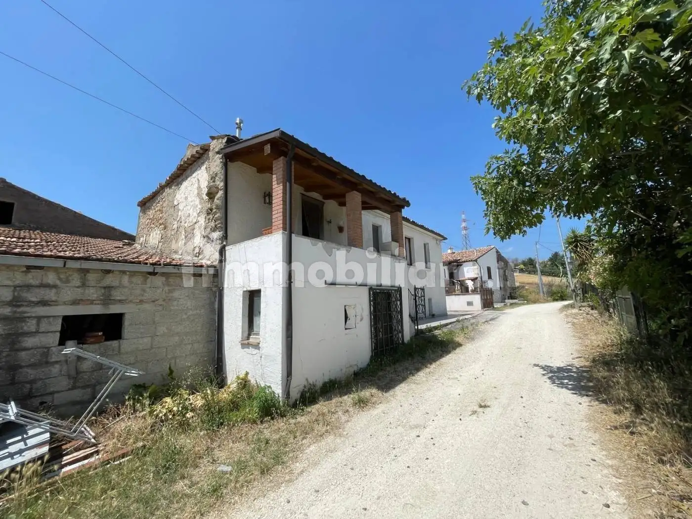 Villa unifamiliare via Giovanni Falcone 15, Alanno - foto 3
