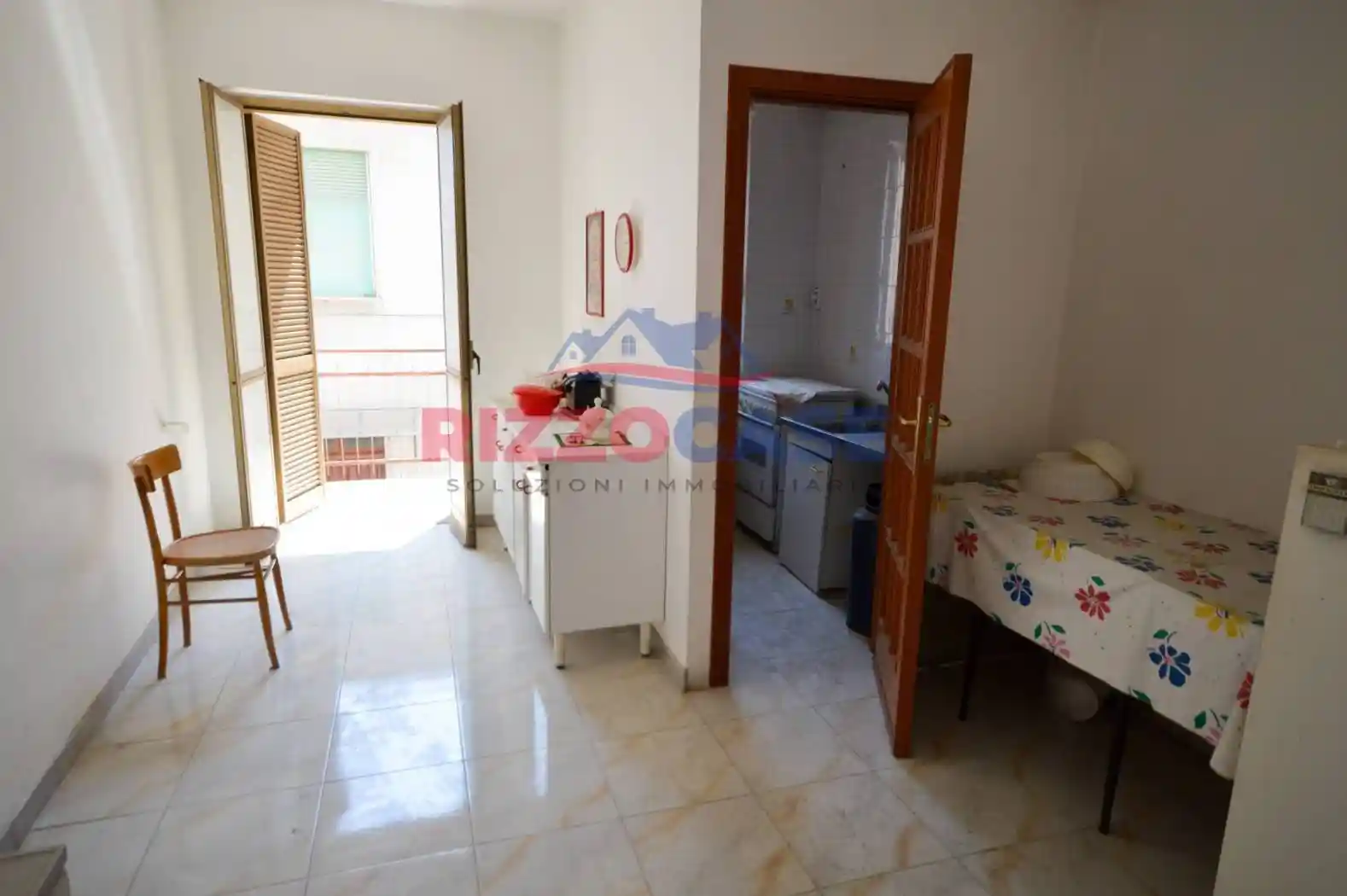 Palazzo - Edificio in Vendita - foto 2