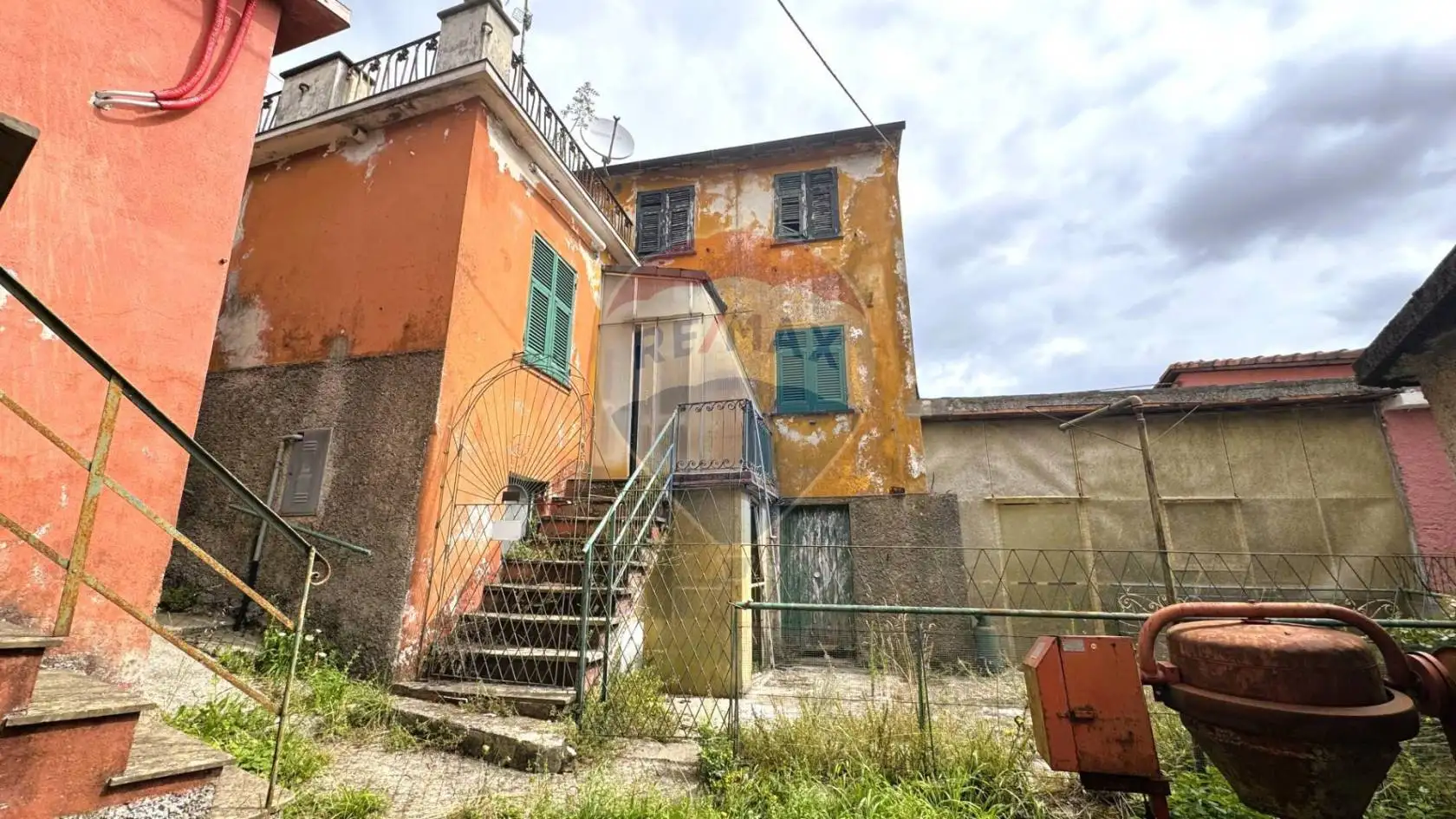 Villa in vendita a Lumarzo