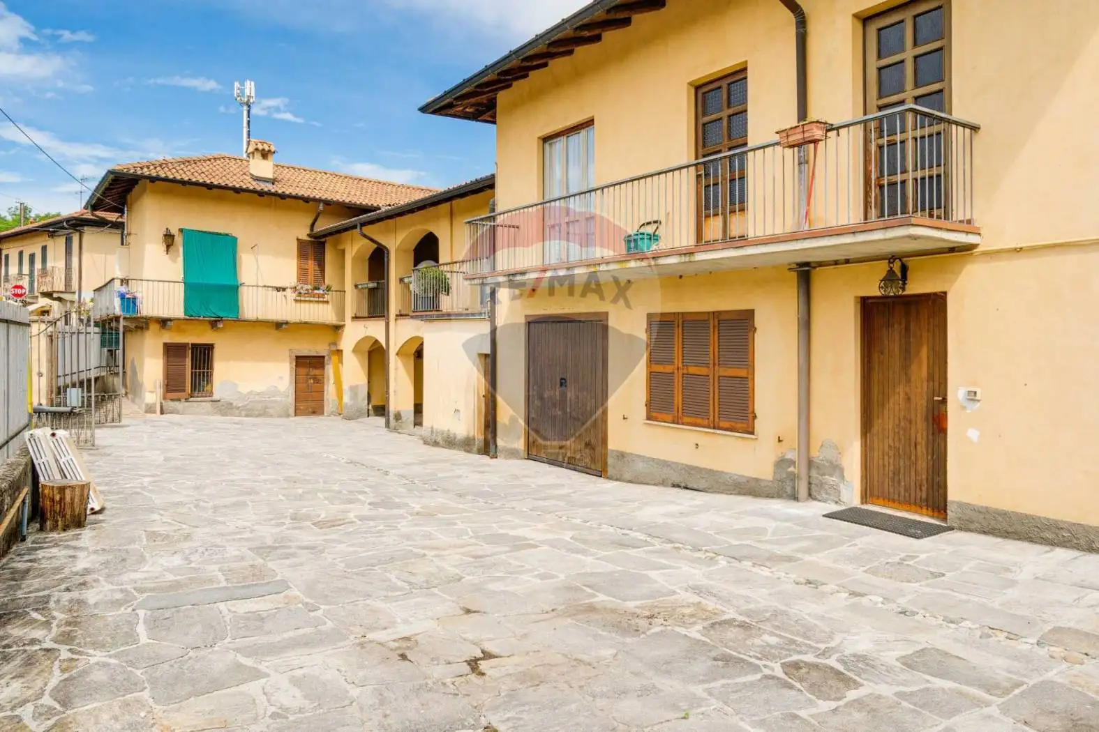 Trilocale via Molina 21, Barasso - foto 2