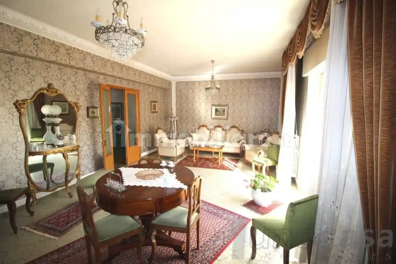 Appartamento buono stato, quinto piano, San Luigi - Archimede, Ragusa - foto 2