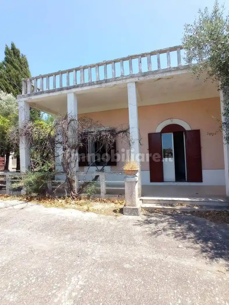 Villa in vendita a Crispiano