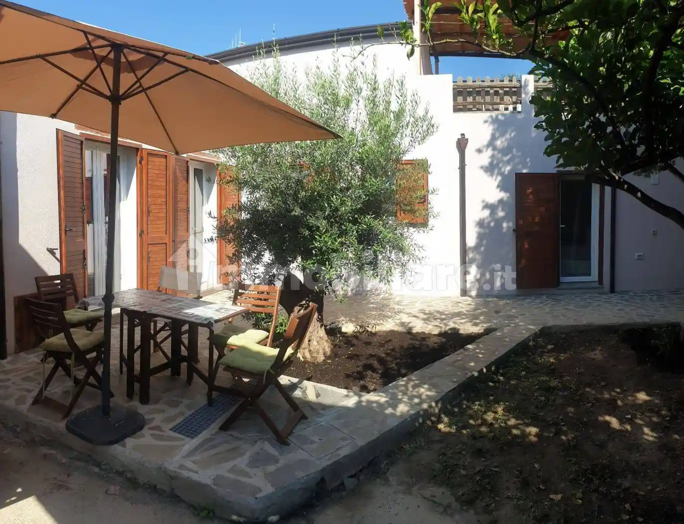 Appartamento in affitto a Orosei