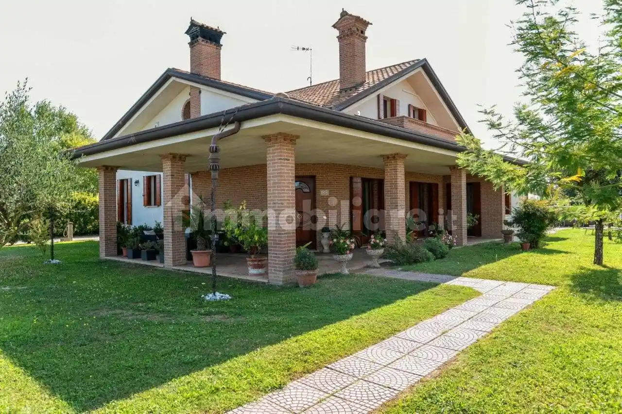 Casa indipendente in vendita a Solesino