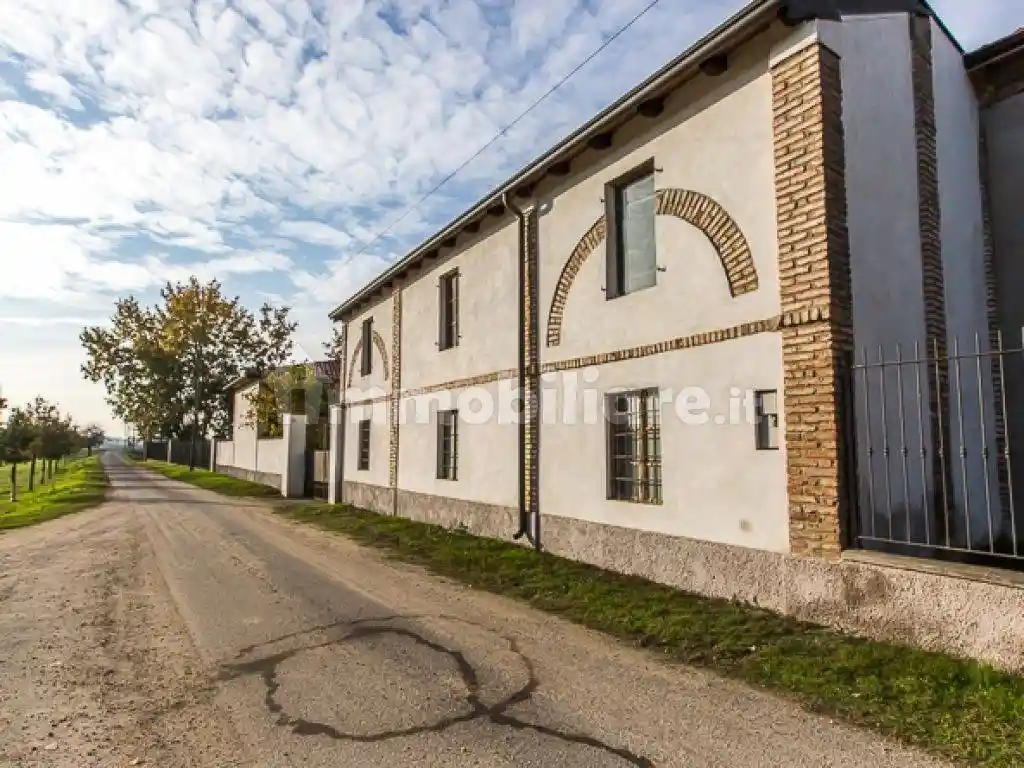 Cascina, da ristrutturare, 400 m², Centro, Cornovecchio - foto 3