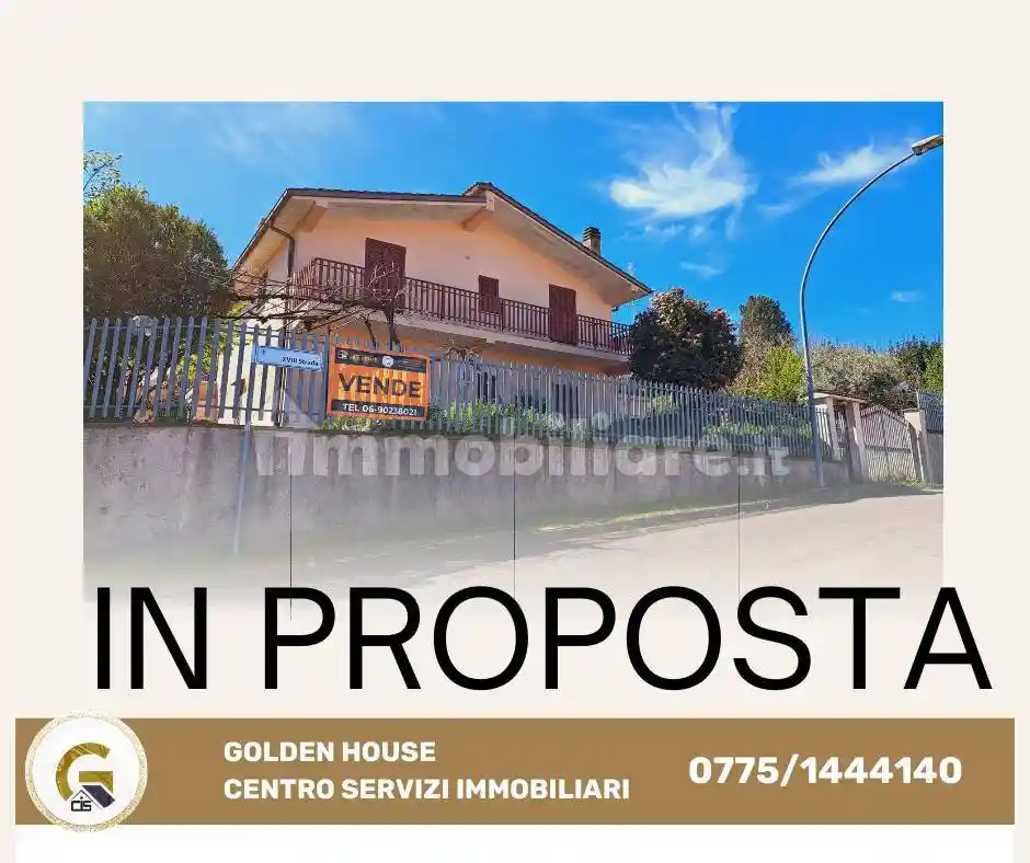 Villa in vendita a Labico