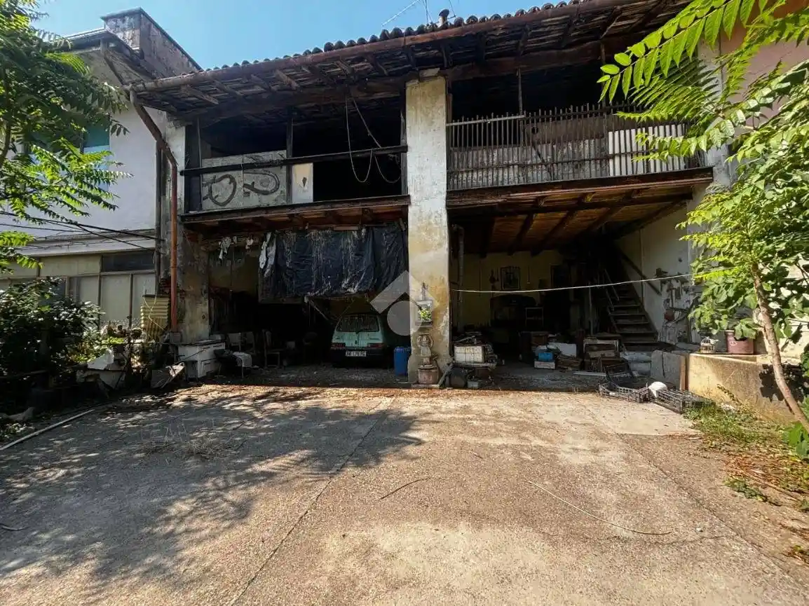 Rustico - Casale in vendita a Covo