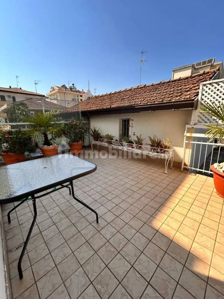 Appartamento in affitto a Riccione