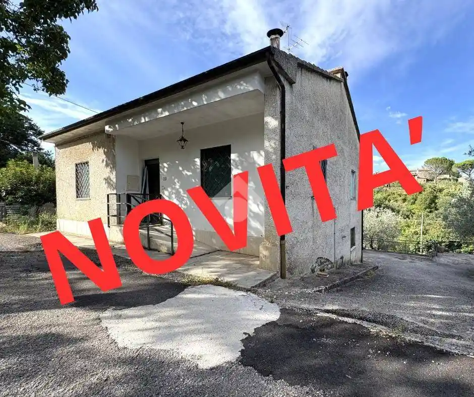 Casa indipendente in vendita a Narni