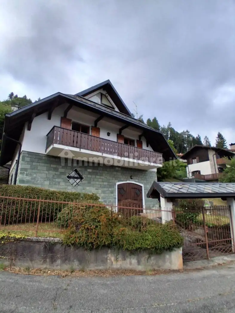 Villa in vendita a Onore