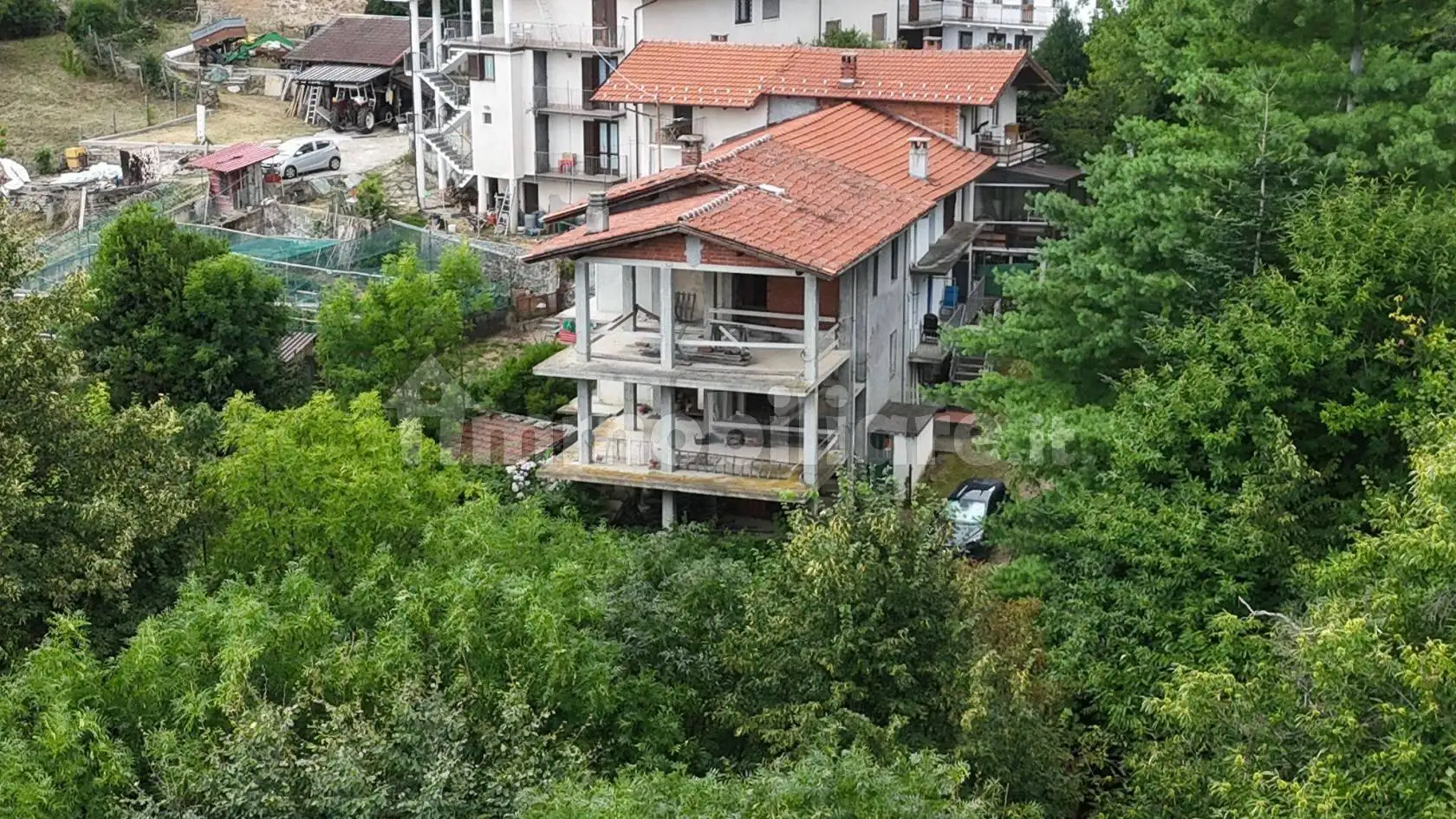 Casa indipendente in vendita a Valgioie