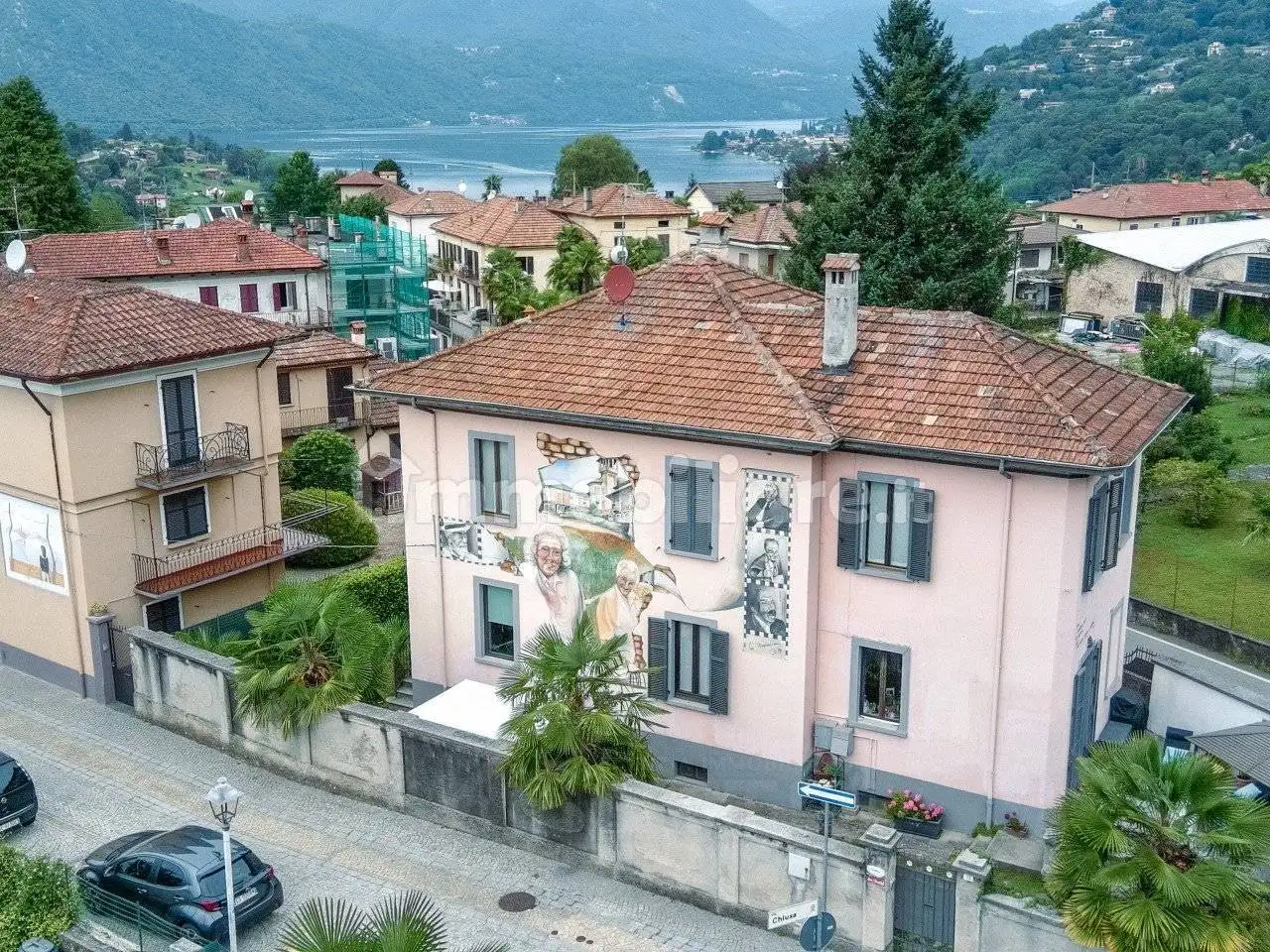 Casa indipendente in vendita a Orta San Giulio