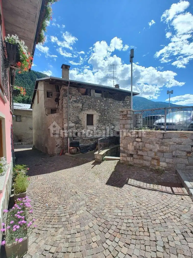 Casa indipendente in vendita a Temù