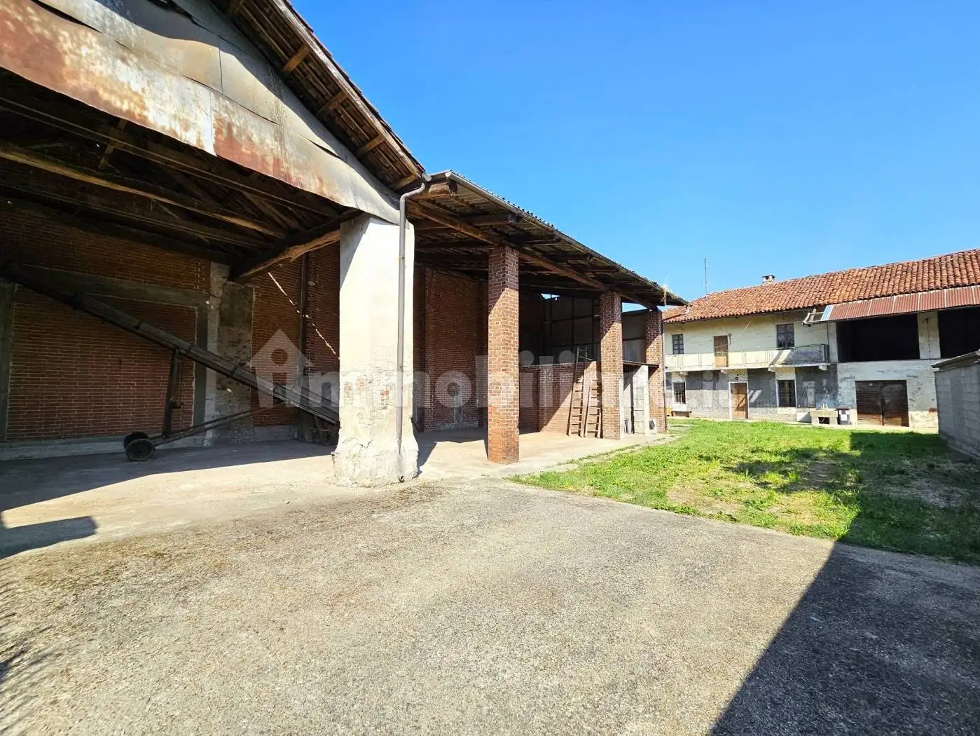 Casale via Vittorio Alfieri 7, Centro, Castagnole Piemonte - foto 2