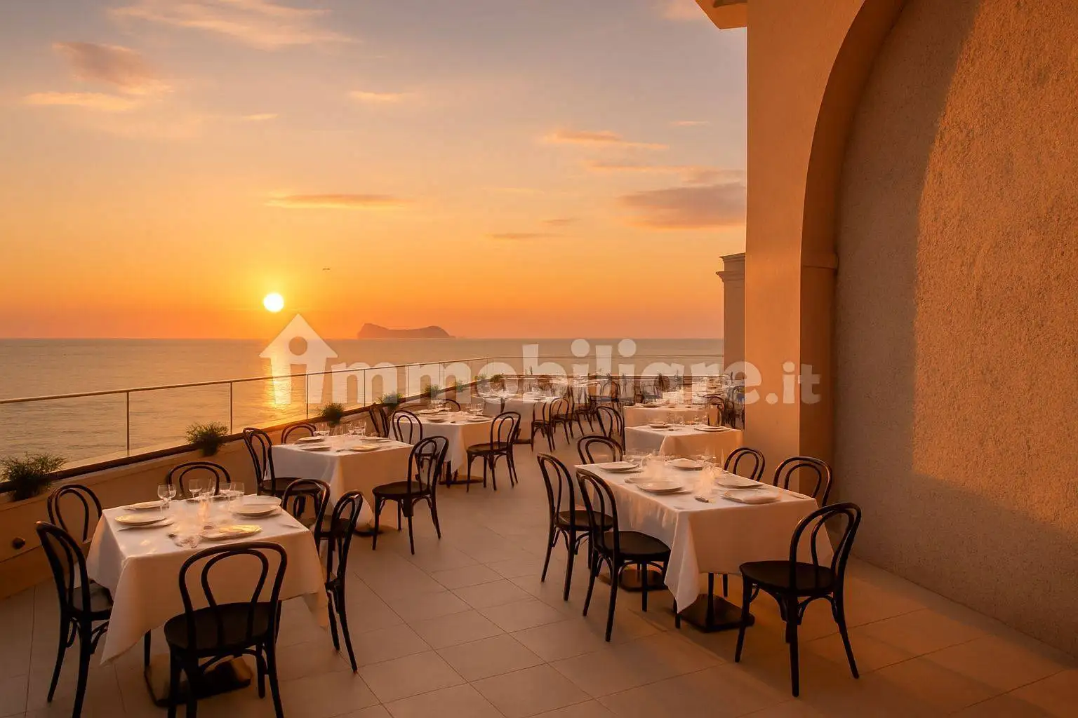 Palazzo - Edificio in vendita a Torre del Greco