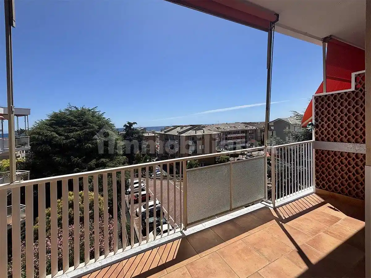 Appartamento in vendita a Ceriale