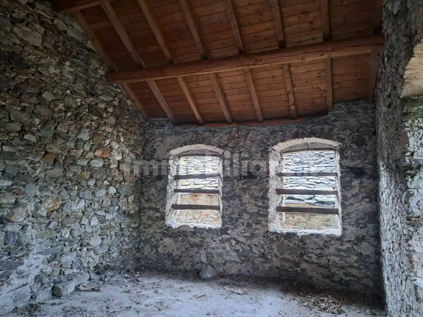 Rustico - Casale in vendita a Livo