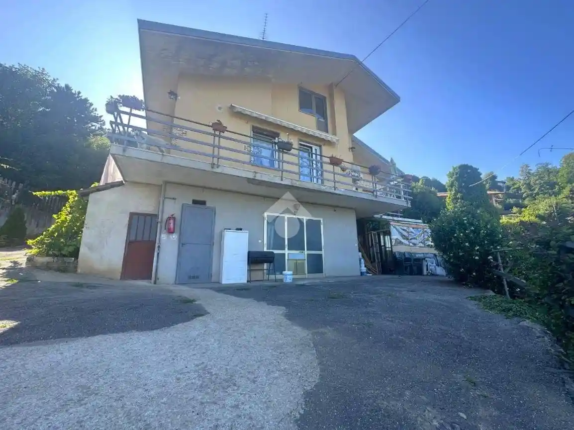 Villa in vendita a Giaveno