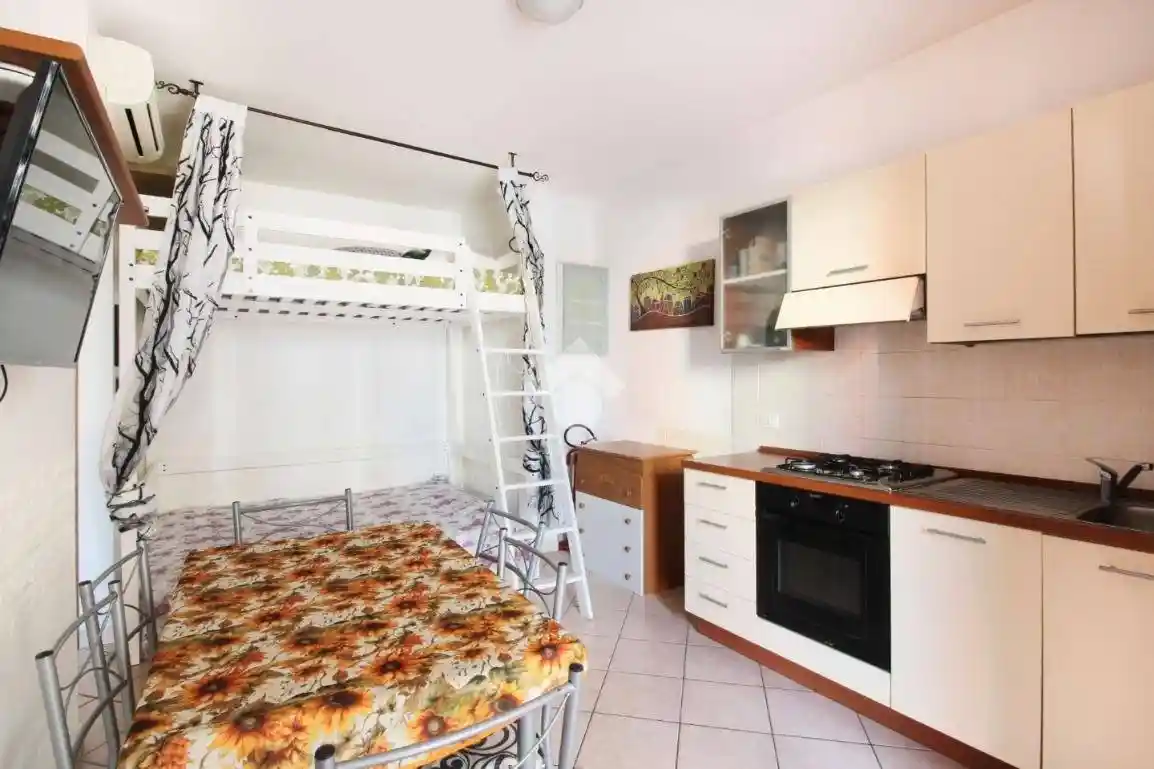 Bilocale via Ercole Falò 9, Centro, Alba Adriatica - foto 3