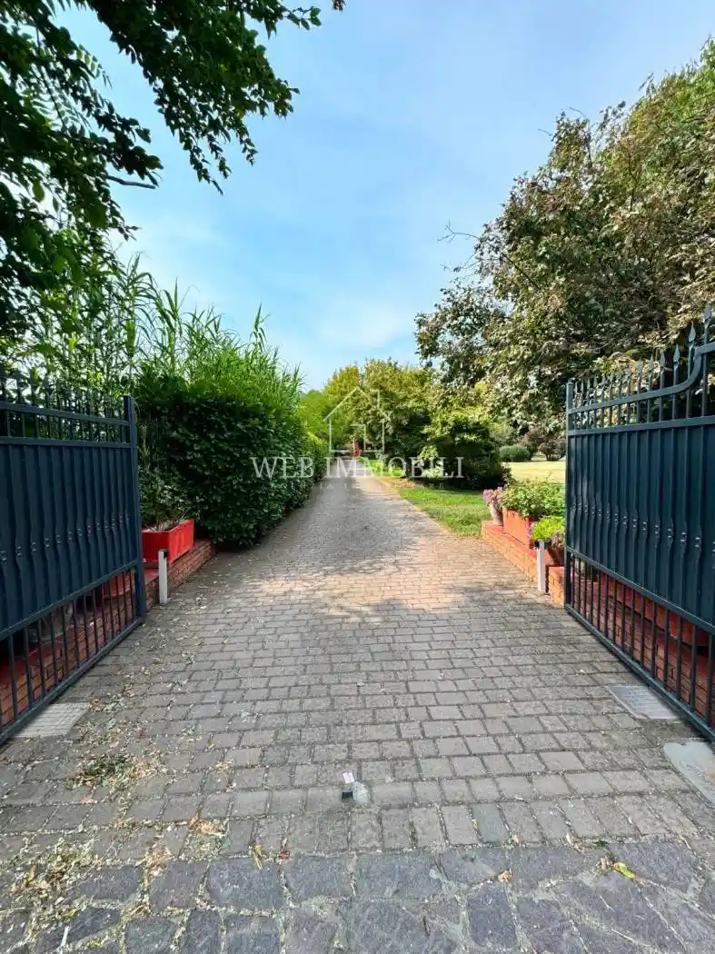 Villa unifamiliare via Buccinasco, Tre Castelli - Faenza, Milano - foto 2